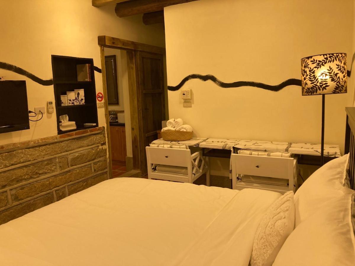 Shenten Homestay Jincheng Bagian luar foto